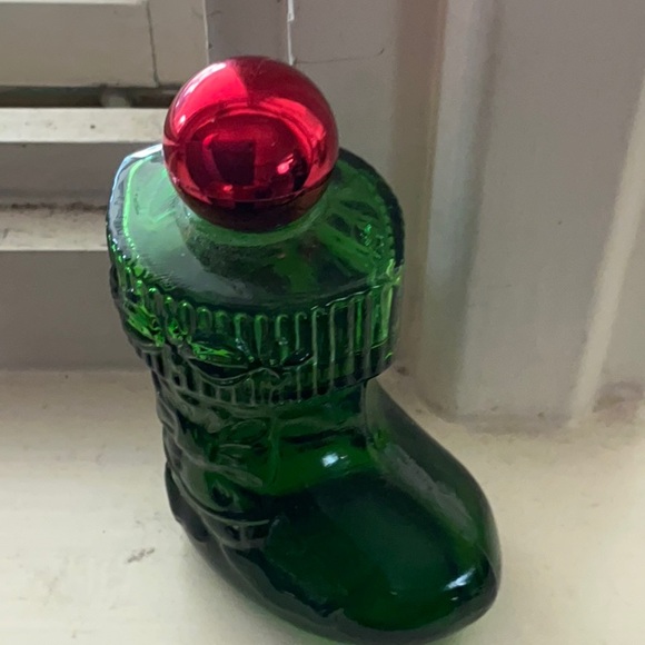 Vintage Avon “Christmas Surprise” stocking Moonwing Cologne. - Picture 3 of 4